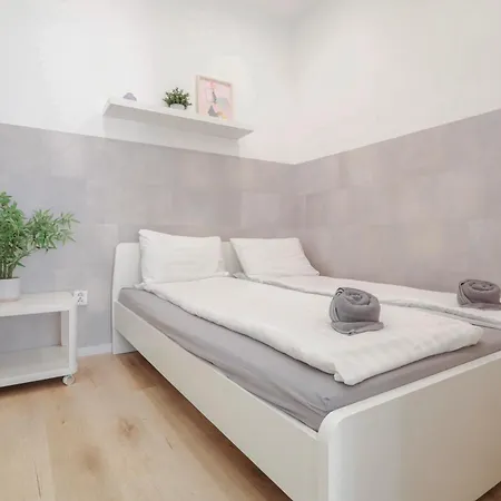Appartement Petofi In The Center